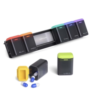 Magnetic 7-Day Pill Organizer