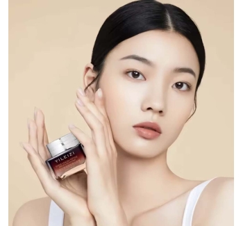 Custom Anti-Aging Eye Cream